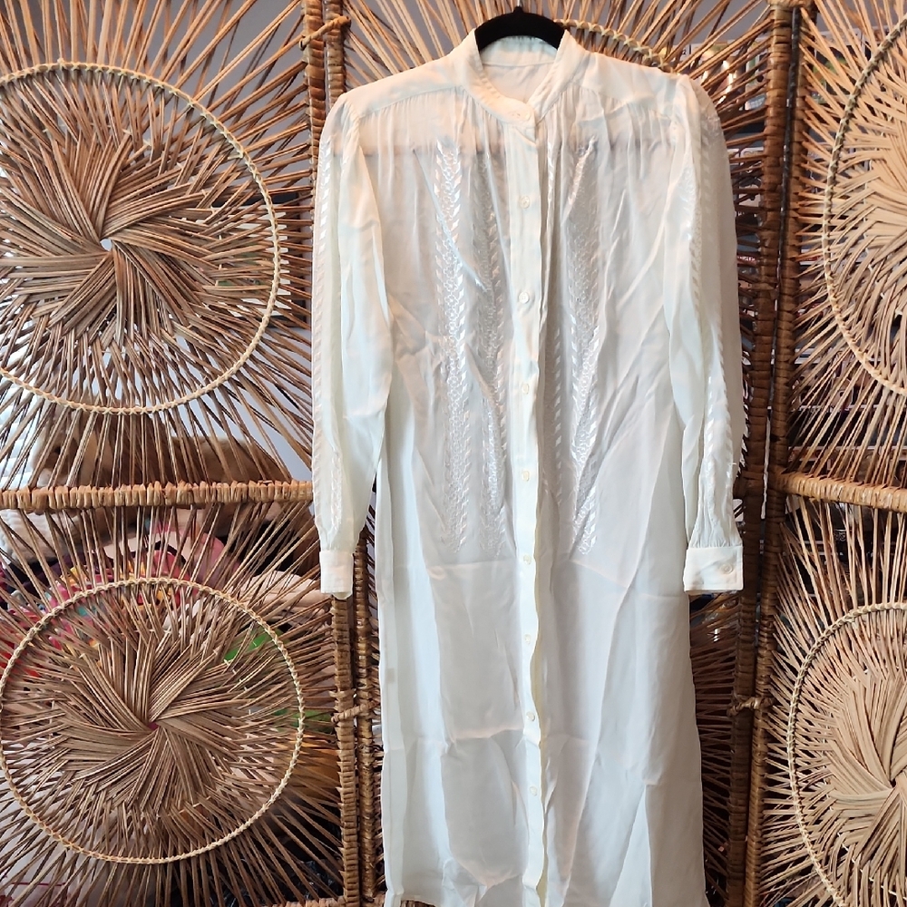 Vintage Cream embroidered Button-Up shirt dress